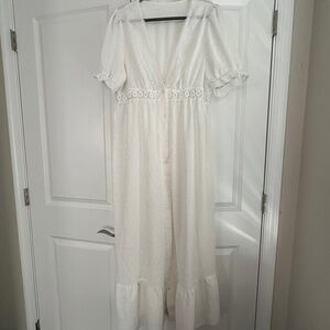 SHEIN White Eyelet Lace Maxi Dress